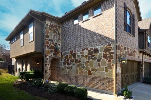 1006 Brook Forest Ln, Euless TX  76039-5266 exterior