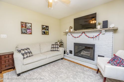 1618 Whitcomb Rd, Lacey NJ  08731-3347 exterior
