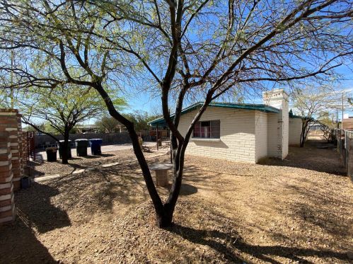 818 Nevada St, Tucson, AZ 85706-1258