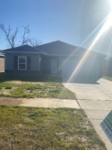 608 Wofford St, Athens, TX 75751-2157