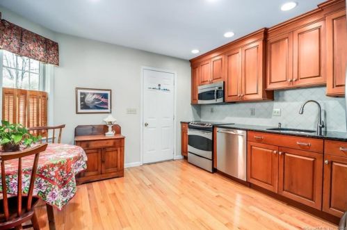23 Sullivan Farm, Northville, CT 06776-4515