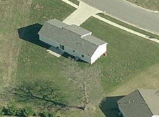 901 Lantern Ln, Goshen, IN 46526-2508