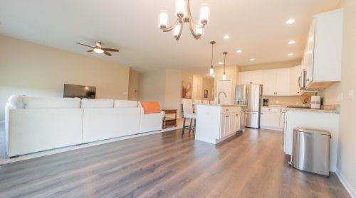 950 117th Pl, Crown Point IN  46307-7174 exterior