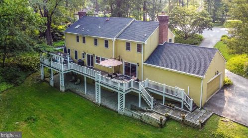4 Martins Cir, Newtown Square, PA 19073-1914