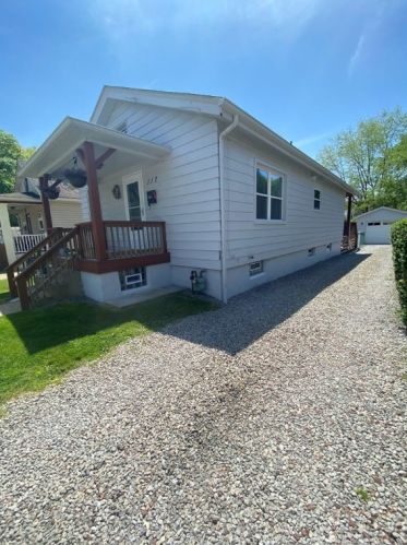 117 Eckert St, Ambridge, PA 15003-1224