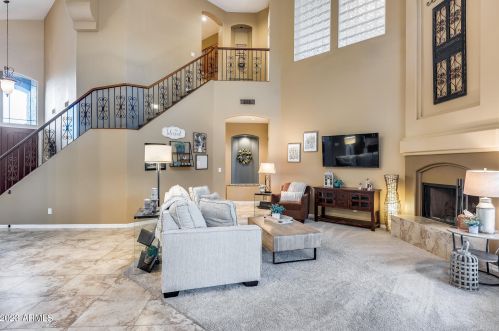 5717 Monona Dr, Glendale, AZ 85308-9173