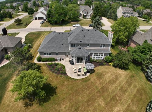 5650 Nicolet Dr, Waukesha, WI 53151-8311