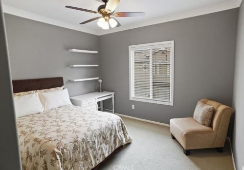 27960 Trillium Ln, Santa Clarita CA  91354-1211 exterior