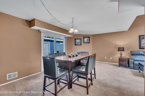 11 Spg Ct, Tinton Falls NJ 07724-3280 exterior