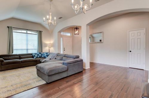 9020 Wheatfield Trl, Fort Worth TX  76179-8154 exterior