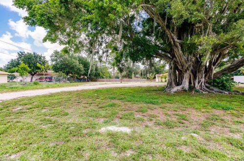 2502 Lake Trafford Rd, Ave Maria, FL 34142-2651