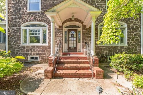 1134 High St, Pottstown PA  19464-4910 exterior