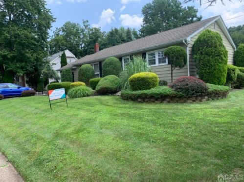 400 Fairview Ave, South Plainfield, NJ 07080-5325