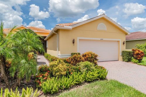 16143 Amethyst Key Dr, Wimauma FL  33598-4027 exterior