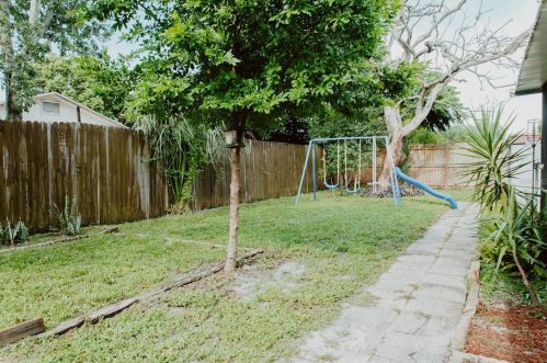 3217 Timothy St, Apopka FL  32703-6047 exterior