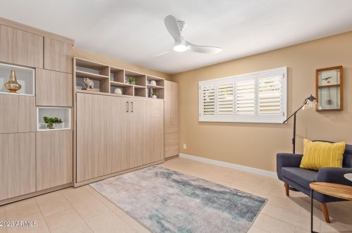 8177 Del Caverna Dr, Scottsdale AZ 85258-2361 exterior