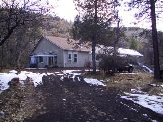 30315 Day Rd, Pittville, CA 96056-8513