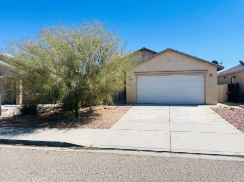 13339 Merry Oaks St, Victorville, CA 92392-1225