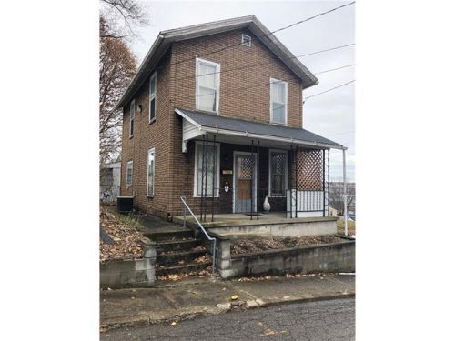 46 4th St, Hermitage, PA 16150-2063