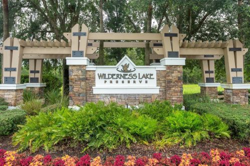 7040 Palmetto Pines Ln, Land O Lakes, FL 34637-7826
