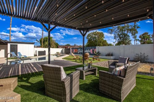 8549 Angus Dr, Scottsdale AZ  85251-5955 exterior