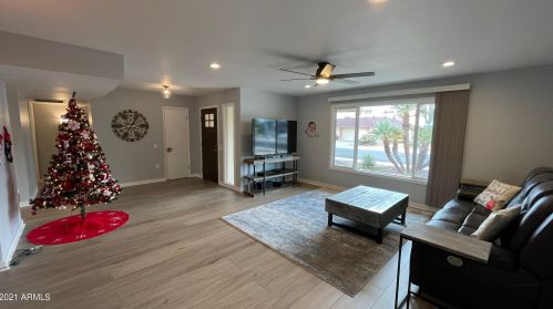 13242 Bonanza Dr, Sun City, AZ 85375-3263