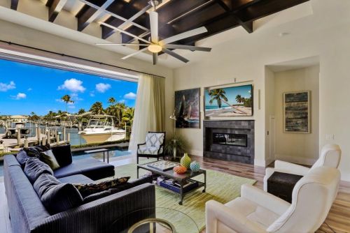 601 Crescent St, Marco Island FL  34145-1909 exterior