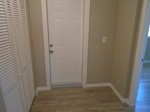 2405 3rd Ave, Vero Beach FL  32962-8226 exterior