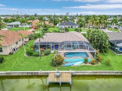 1327 27th Ter, Cape Coral, FL 33904-5773
