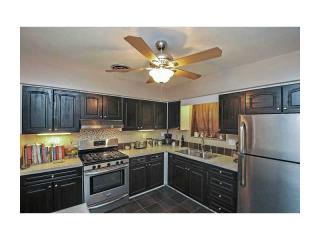 3221 Johnson St, Hollywood, FL 33021-5539