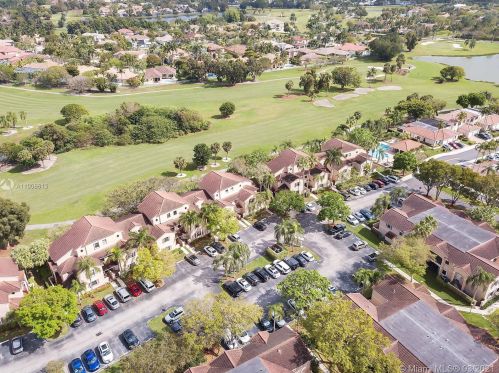 401 158th Ter, Hollywood FL  33027-1120 exterior