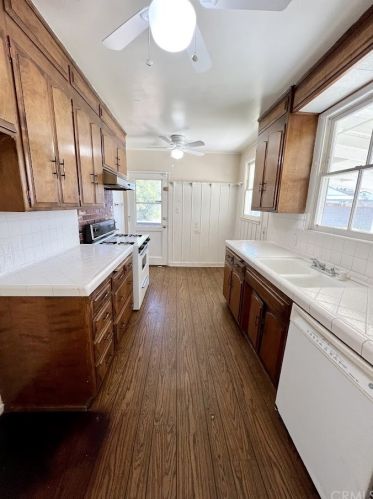 174 Tudor St, Covina CA 91722-1221 exterior