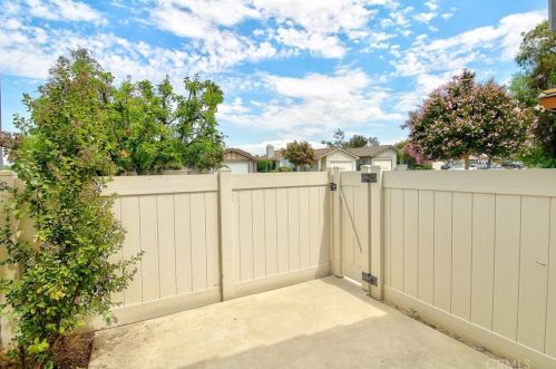31075 Calle Aragon, Temecula CA  92592-5413 exterior