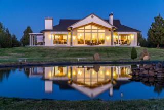 21920 Obsidian Ave, Bend OR  97702-9517 exterior