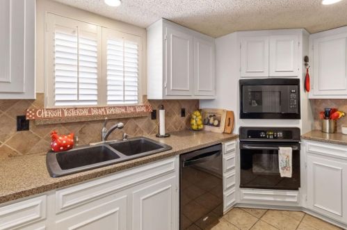 1148 Jeffery Trl, Irving TX  75062-6951 exterior