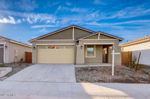 1647 Estes Way, Phoenix, AZ 85041-8730