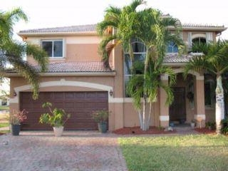 16331 70th St, Miami, FL 33193-4447
