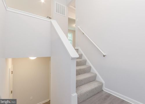 79 Blandy St, Harpers Ferry, WV 25425-3649