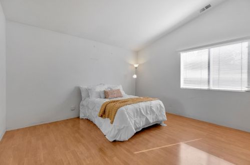 631 Talbot Dr, Hollister CA  95023-5637 exterior