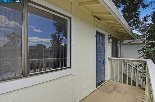 1140 Detroit Ave, Concord CA  94520-3195 exterior