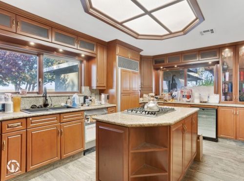 15414 Cuda Dr, Bakersfield CA  93307-9279 exterior