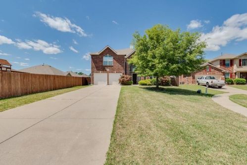461 Willowlake Dr, Oak Point, TX 75068-5091