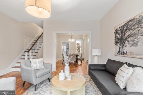 504 Lemon St, Lancaster PA  17603-3323 exterior