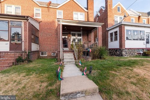 105 38th St, Wilmington, DE 19802-2325