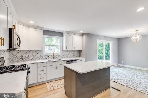 25 Coleman Rd, Berlin Boro NJ  08009-1548 exterior