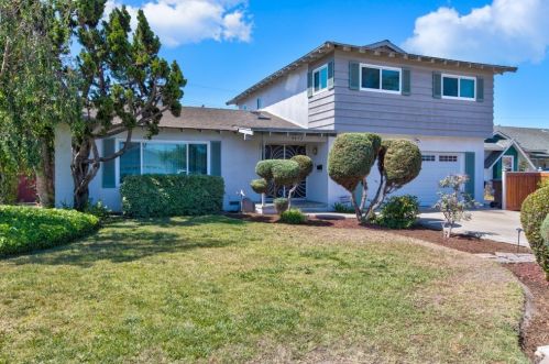 9472 Vons Dr, Garden Grove, CA 92841-1150