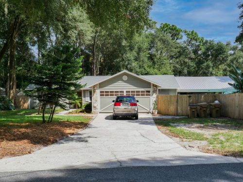 26206 Biltmore St, Mount Plymouth, FL 32776-9409