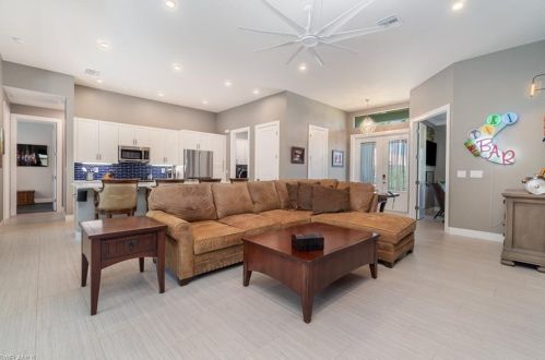 2402 50 St, Cape Coral FL  33914-6792 exterior