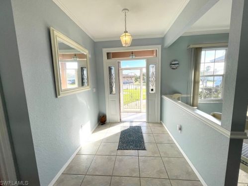 3746 6th Ave, Cape Coral FL  33904-5203 exterior