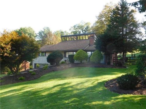 309 Squire Ln, Canonsburg, PA 15317-2749